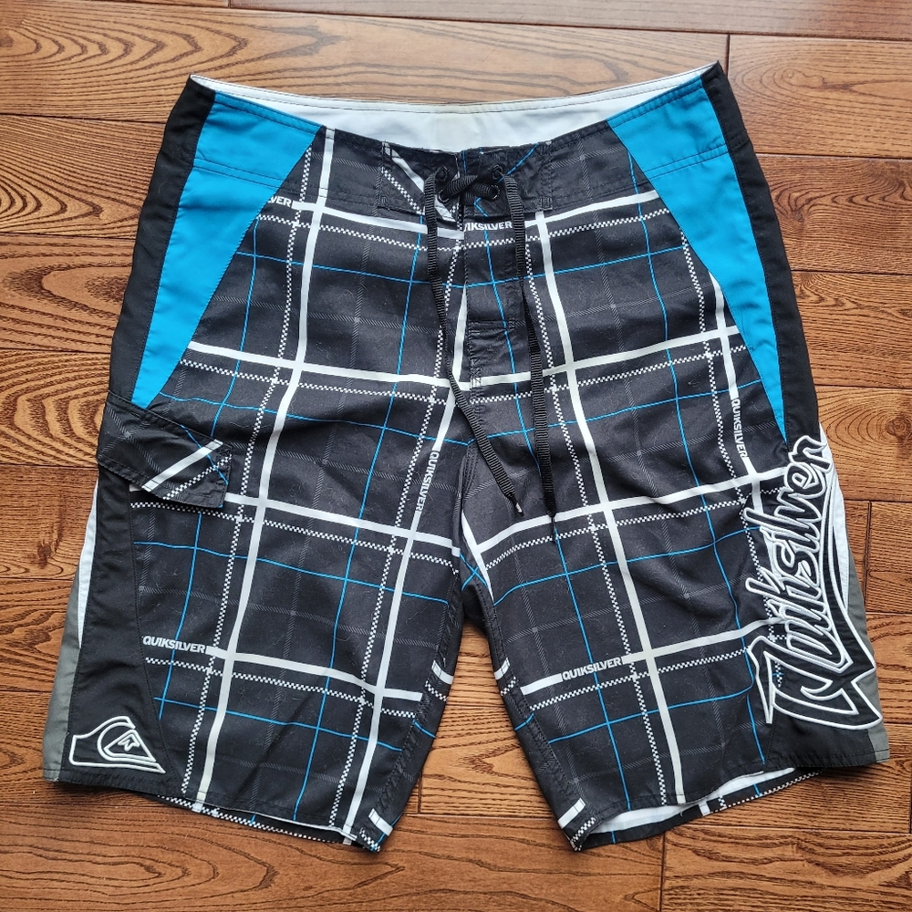Quicksilver Plaid Shorts